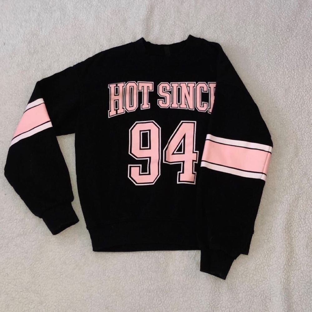 Small H&M Sweatshirt